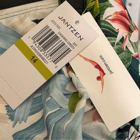 Jantsen Swim Overskirt Coverup Sizes 14 and 22W - Picture 3 of 5